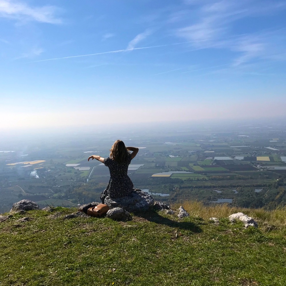 Meet your Posher, Laura